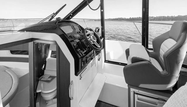 Jeanneau Weekender Offshore yacht for sale 17