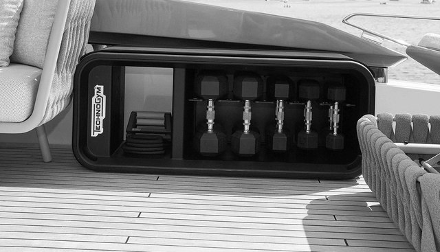 AMOUAJE yacht for sale 28