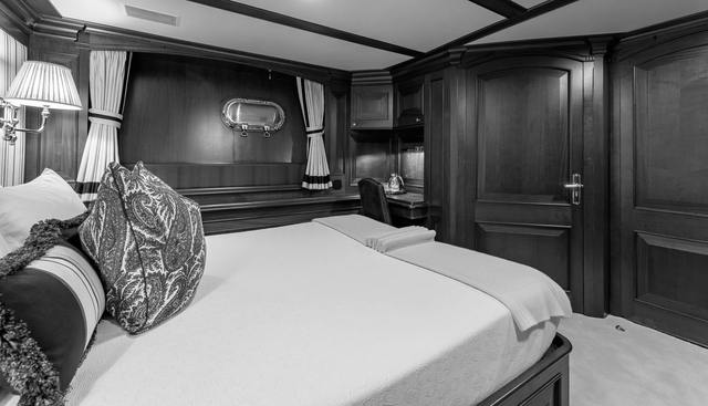 FOCUS yacht for sale 38