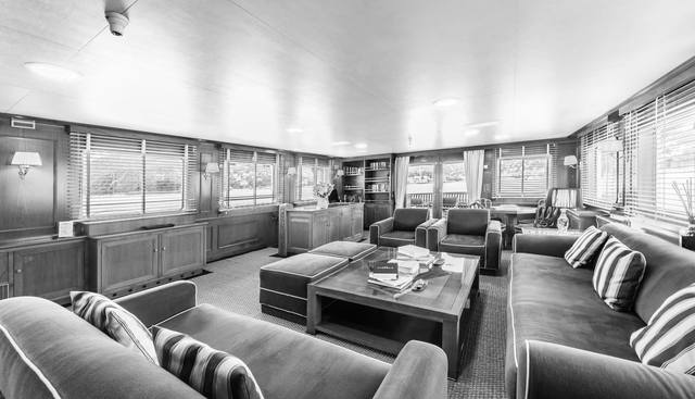 GIN TONIC yacht for sale 9