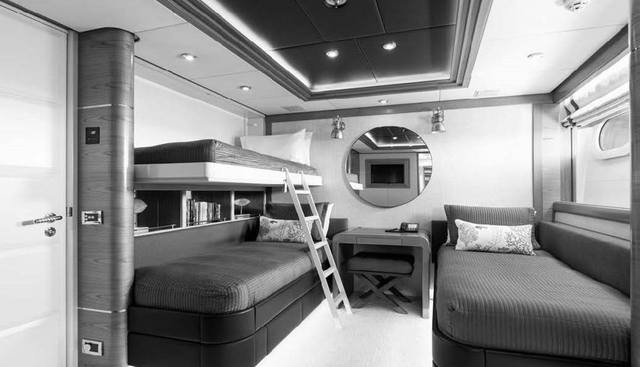 VIBRANCE yacht for sale 22
