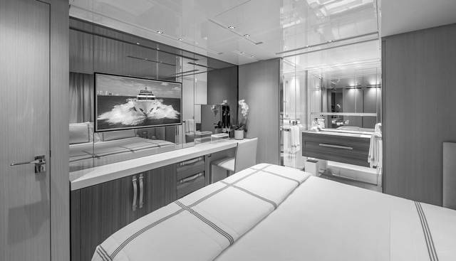 XWAVE yacht for sale 20