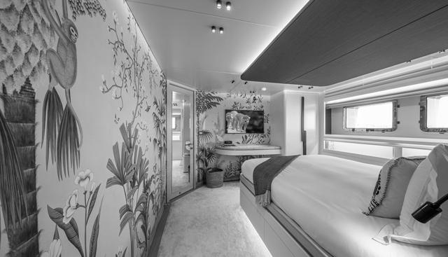 37XP-17 yacht for sale 47