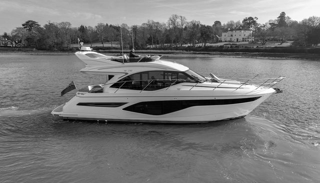 F50201 yacht for sale 2