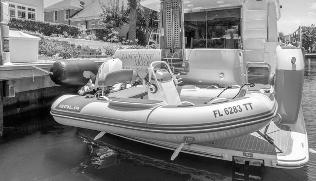 TANGERINE MOON yacht for sale 7