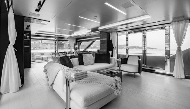STILE DI VITA yacht for sale 9