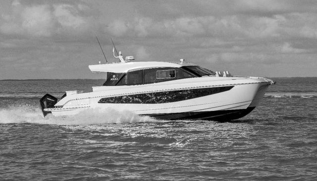 Aquila 42 Coupe yacht for sale 24