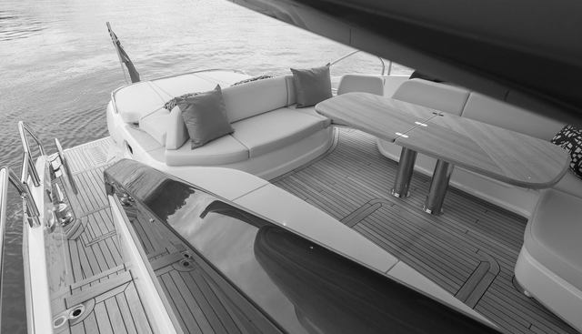 V55102 yacht for sale 9
