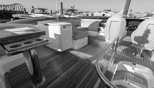 F50201 yacht for sale 58