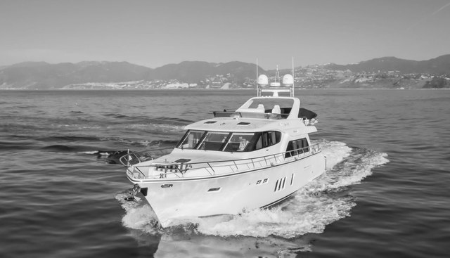 Suzie N Me yacht for sale 7