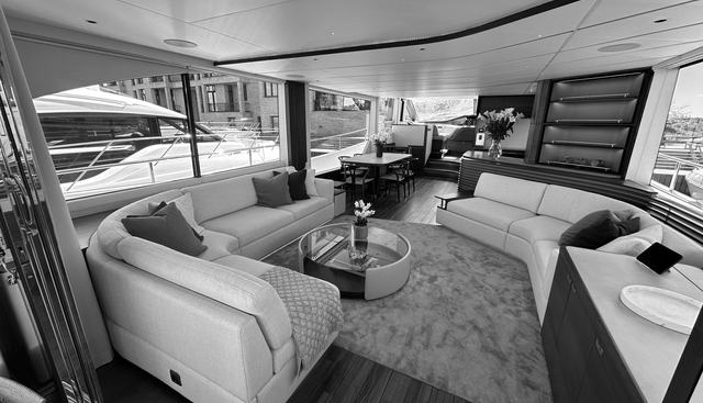 Y80018 yacht for sale 2