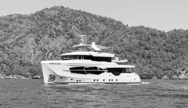 NUMARINE 32XP yacht for sale 4