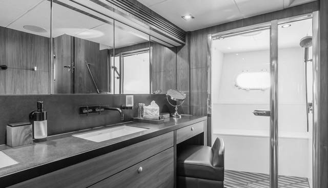 DESEO yacht for sale 15