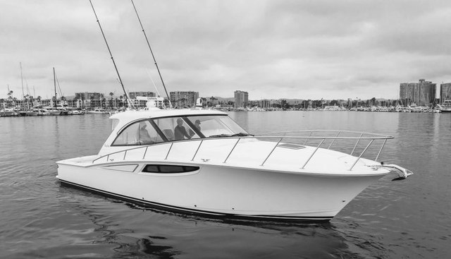 Commodore Two yacht for sale 2