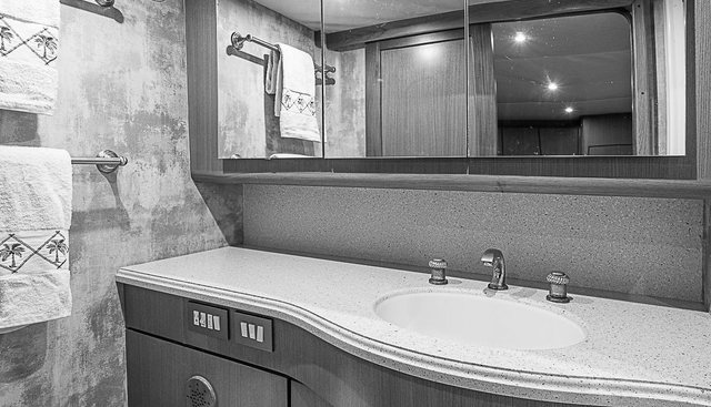 noname yacht for sale 29