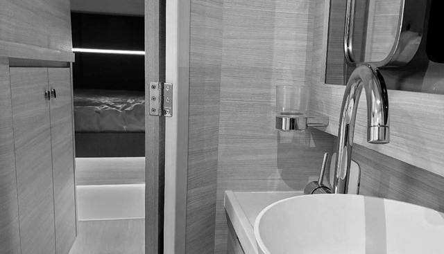 Aquila 42 Coupe yacht for sale 49