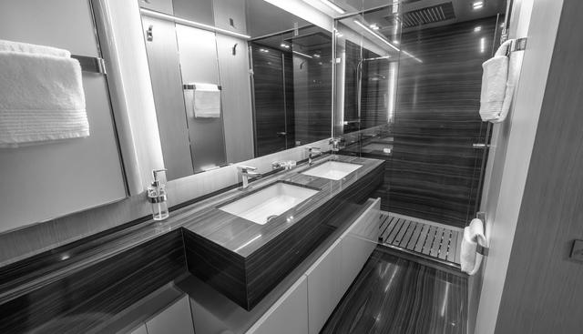 Sea Metri V yacht for sale 32