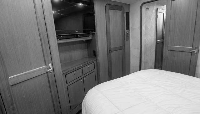 Gorilla Bowt yacht for sale 78