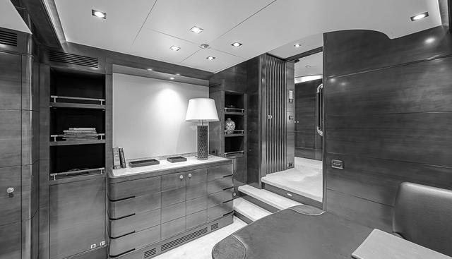 SEASCAPE V yacht for sale 32