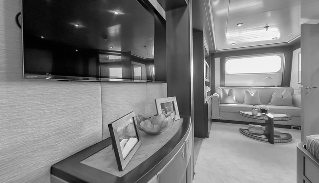 Ad Lib yacht for sale 14