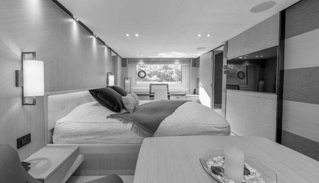 LARIMAR II yacht for sale 23