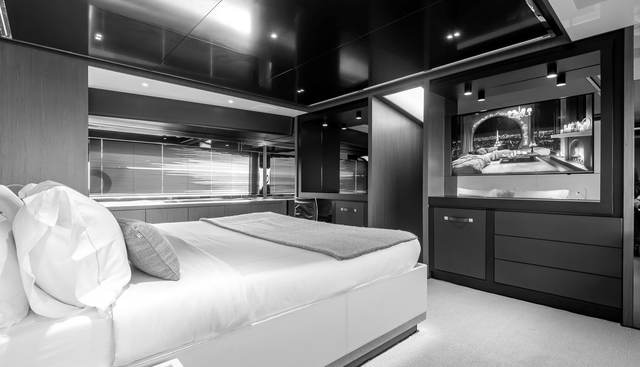 RIVA ARGO 90 T57 yacht for sale 10