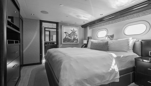 FIGARO yacht for sale 17