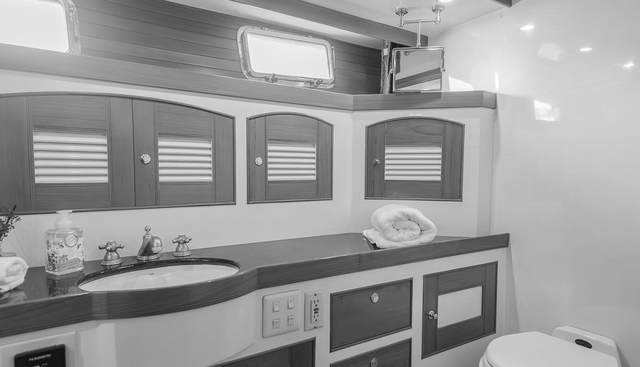 THE GARLIC yacht for sale 35