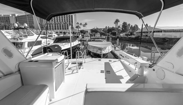 HYVE yacht for sale 9