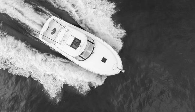 Commodore Two yacht for sale 9