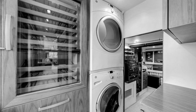 MESMERIZE yacht for sale 52