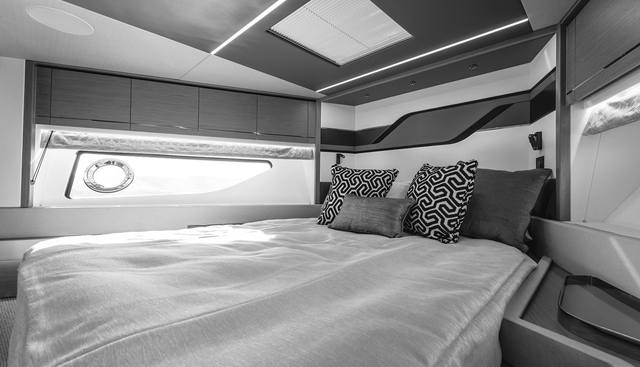 1192475 yacht for sale 39
