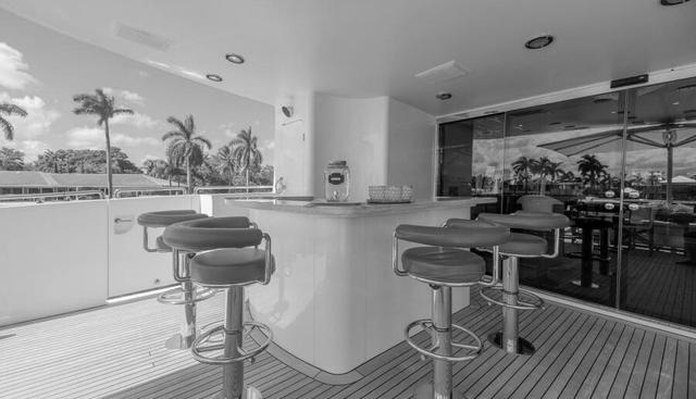 Entourage yacht for sale 24