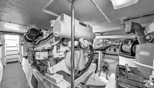 noname yacht for sale 37