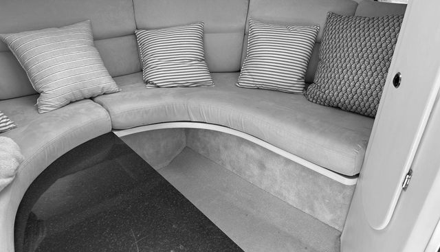 Locomotion yacht for sale 23