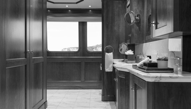 CUPANI yacht for sale 29