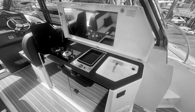 noname yacht for sale 13