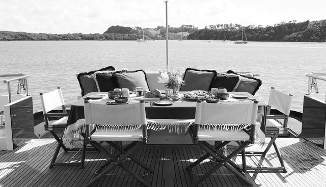 WILLOW yacht for sale 3