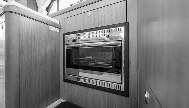 Cheers yacht for sale 22