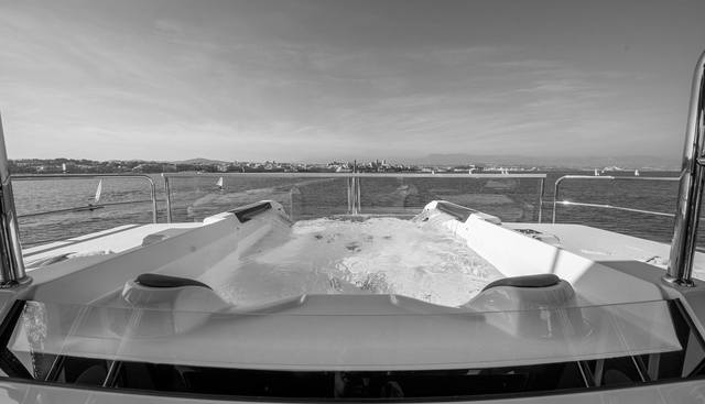 GLASAX yacht for sale 3