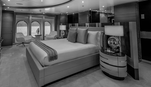 SCOTT FREE yacht for sale 18