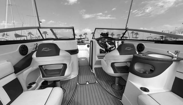 R26 yacht for sale 8