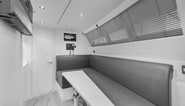 95 YACHT yacht for sale 80