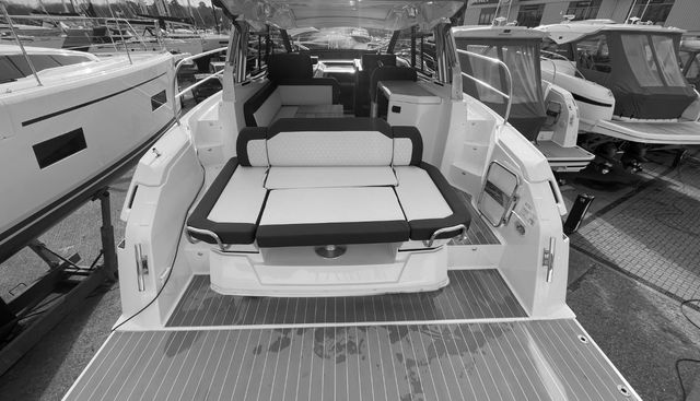 noname yacht for sale 8