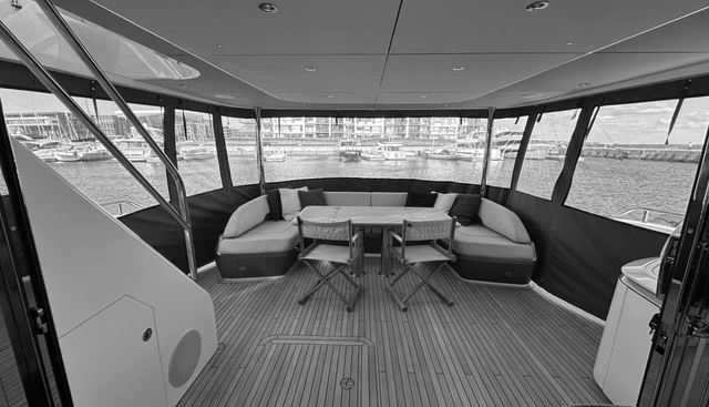 Y80018 yacht for sale 23