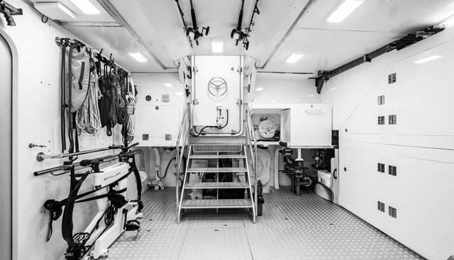 ZEXPLORER yacht for sale 34