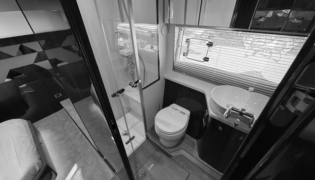 noname yacht for sale 30