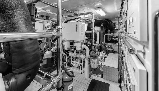 COCONUTS yacht for sale 30