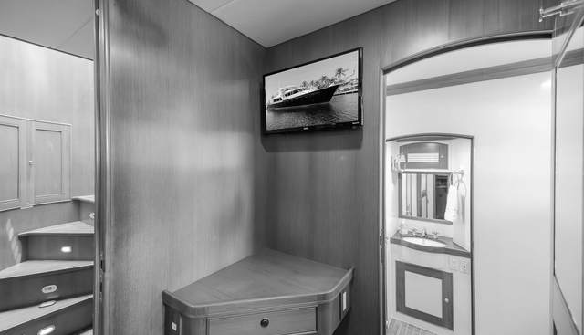 THE GARLIC yacht for sale 29