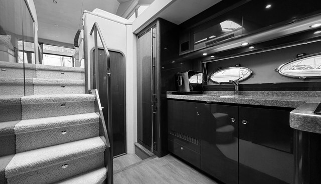 noname yacht for sale 34